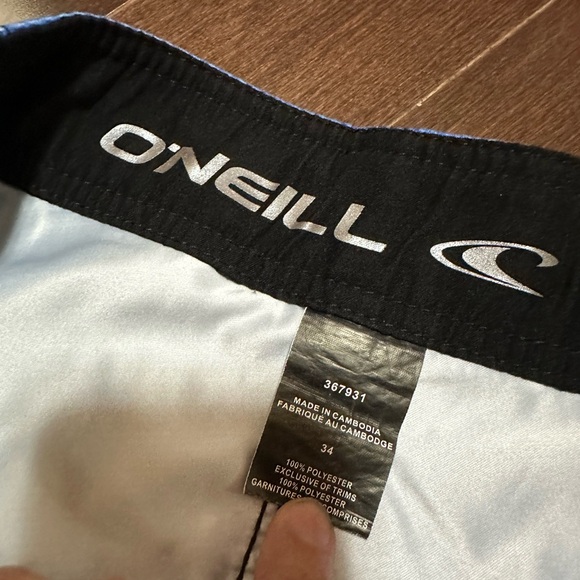 W36 ONEIL preloved mens swim trunks - Picture 4 of 7